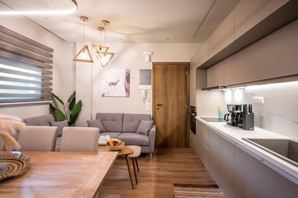 Amalia'S Luxury Apartment 2 Heraklion  ภายนอก รูปภาพ