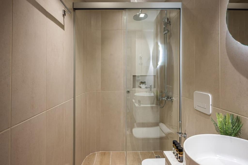 Amalia'S Luxury Apartment 2 Heraklion  ภายนอก รูปภาพ
